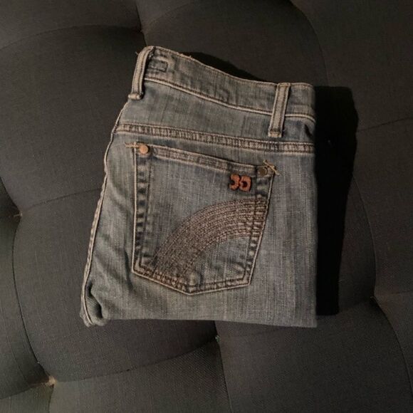 🎄Joe’s Slash Wash Capri Jeans - Picture 3 of 9